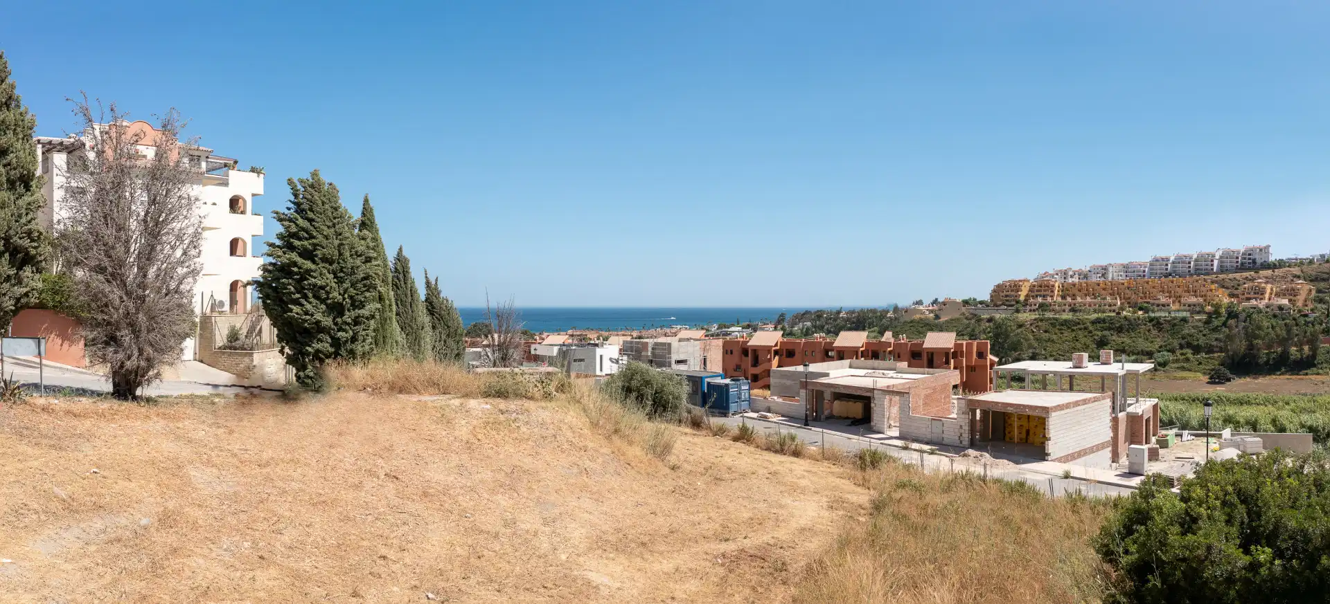 Apartment with pool for sale in El Castillo, imagen 2