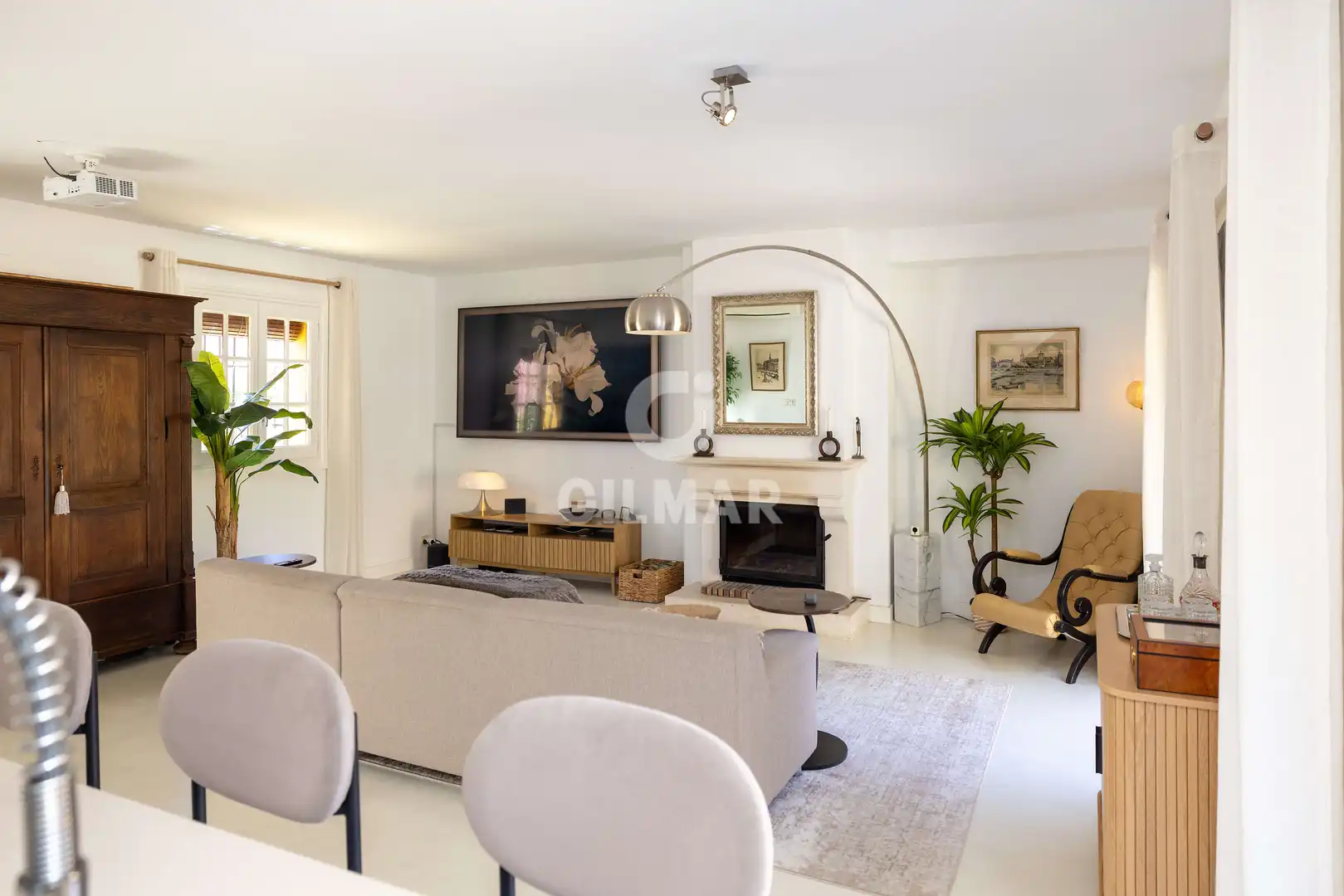 Sala de estar de Casa adosada en venta en Marbella con Calefacción, Piscina y Amueblado