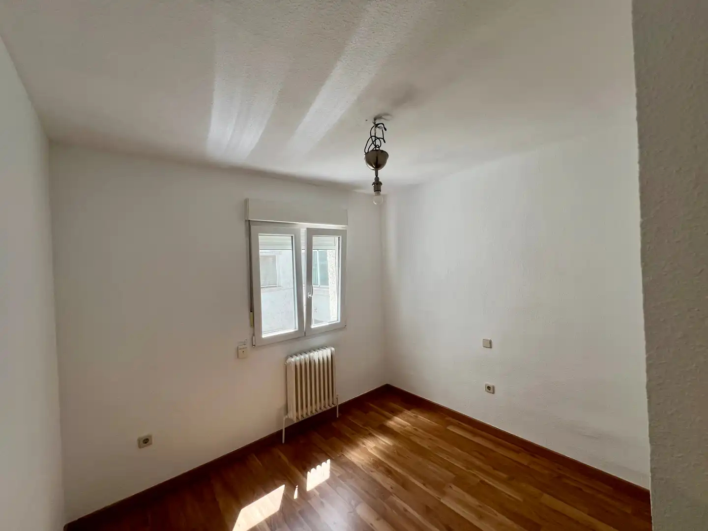 Habitación de Dúplex de alquiler en Collado Villalba con Calefacción, Jardín privado y Terraza