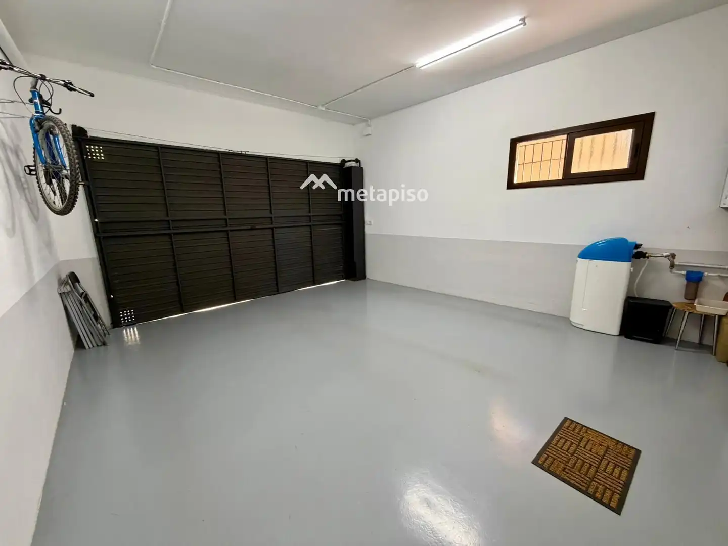 Casa adosada en venta en Santa Margarida I Els Monjos con Aire acondicionado, Calefacción y Terraza