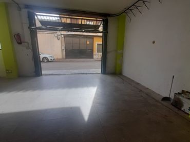 Local comercial en venda a Úbeda
