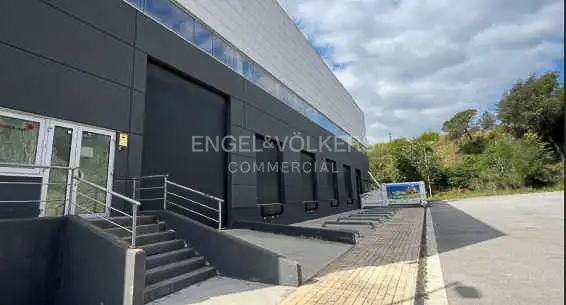 Fabrikhallen zur Miete in Llinars del Vallès