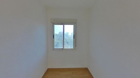 Foto 5 de Piso en venta en C/ Navalmoral de la Mata , Las Águilas, Madrid Capital