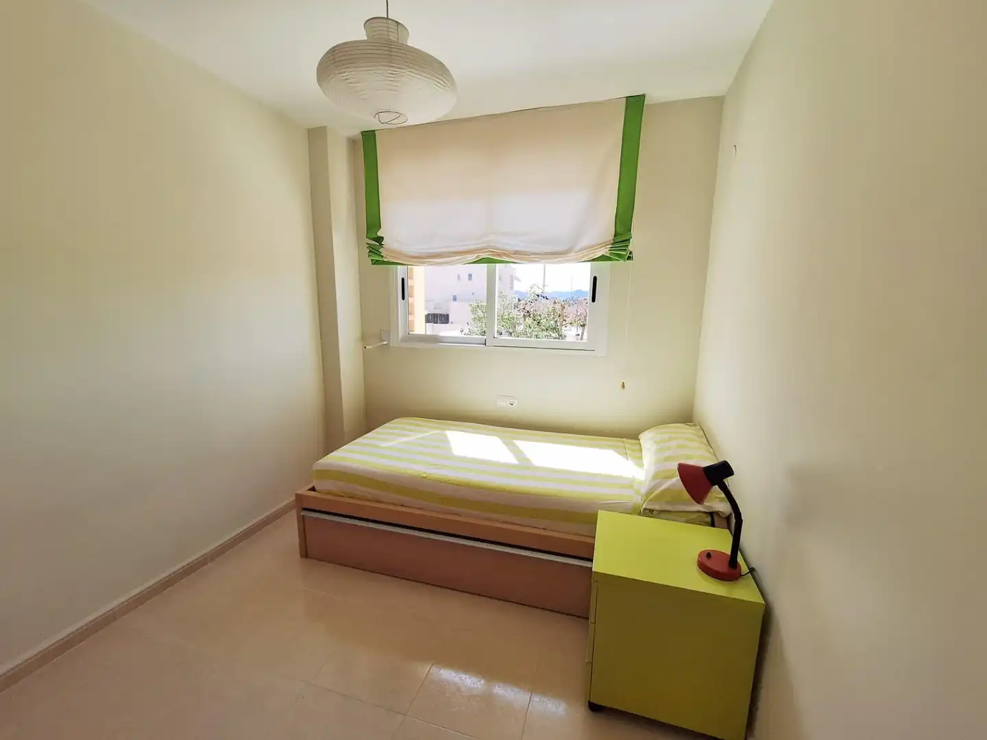 Schlafzimmer von Wohnungen zur Miete in Dénia mit Klimaanlage, Heizung und Privatgarten