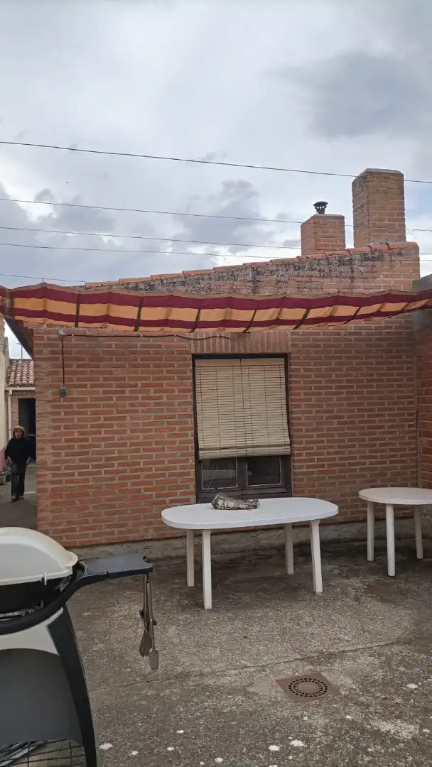 Terraza de Casa o chalet en venta en Hornillos de Eresma con Calefacción, Jardín privado y Terraza