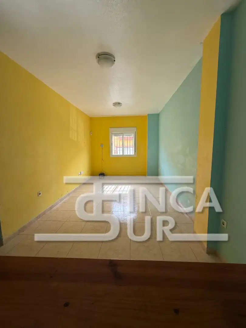 Mini appartamento con ascensore in vendita a Calle Río Guadiana 74, imagen 4