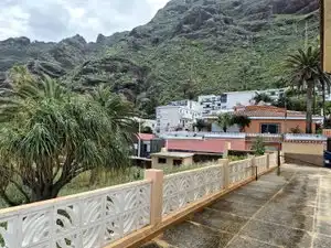 Exterior view of Houses for sale in San Cristóbal de la Laguna  with Private garden, Storage room and Swimming Pool
