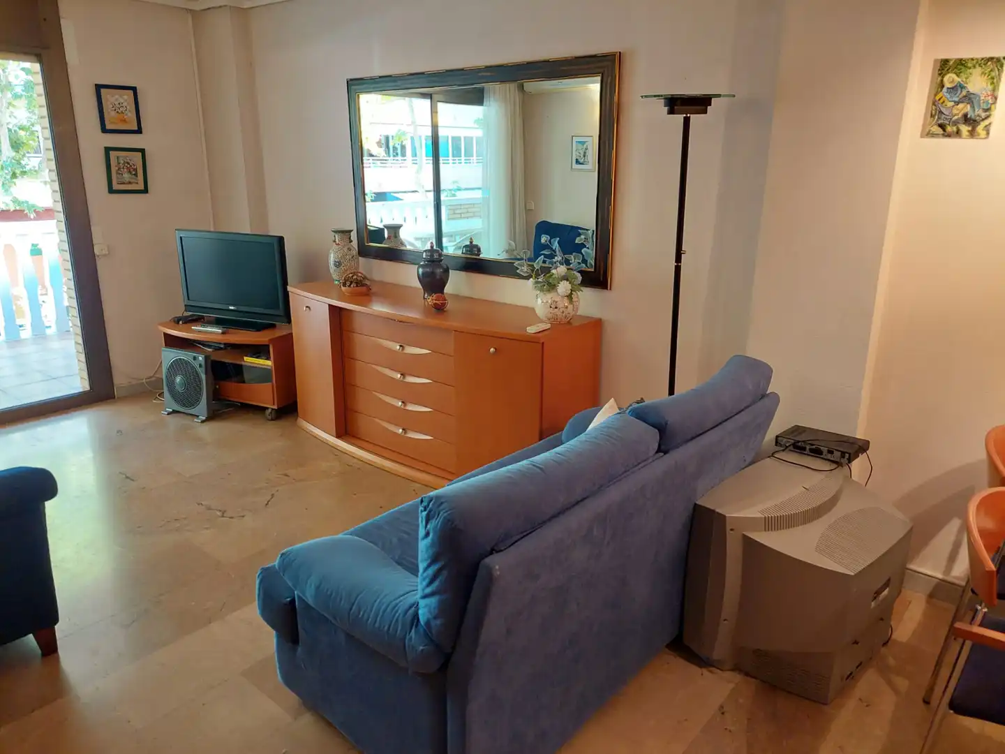 Sala de estar de Piso en venta en Salou con Aire acondicionado, Terraza y Amueblado