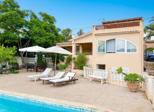 Casa-chalet en Venta en Cala Advocat - Baladrar