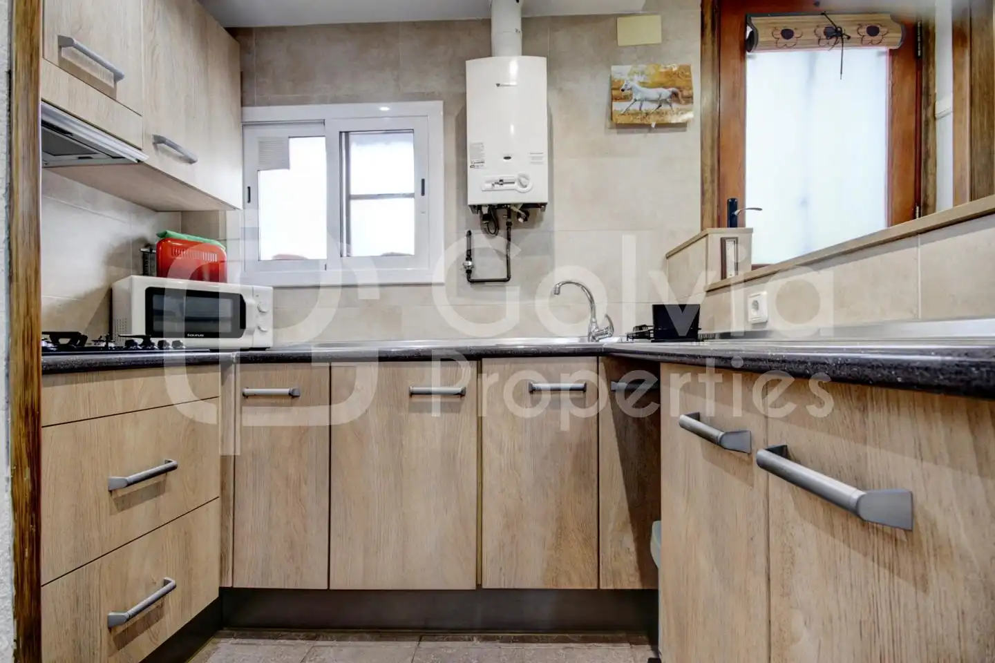 Cuina de Planta baixa en venda en Castelldefels amb Parquet, Terrassa i Moblat
