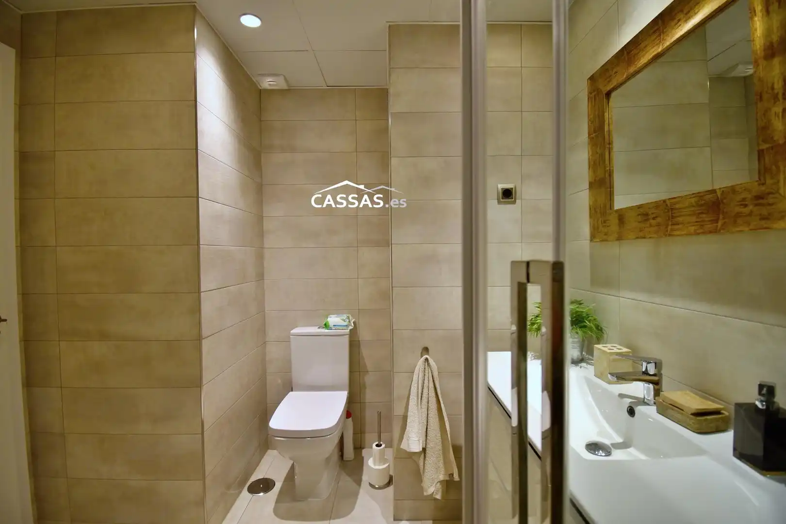 Bathroom of Flat for sale in Torrejón de Ardoz  with Air Conditioner and Heating