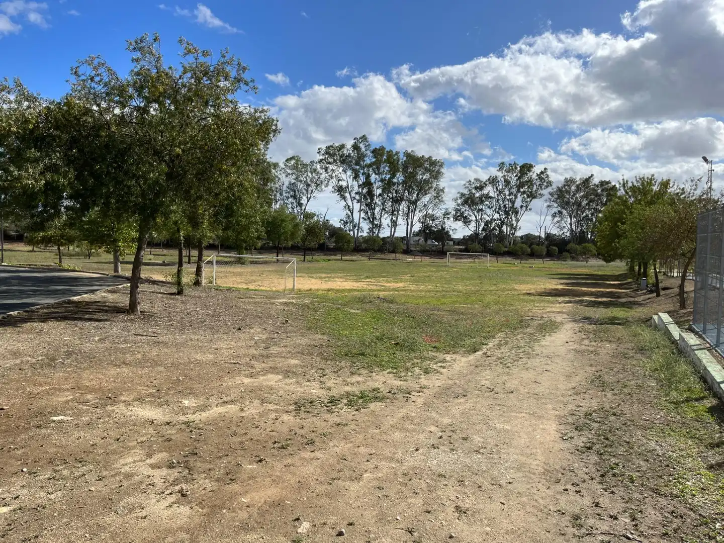 Casa o xalet en venda en Castilblanco de los Arroyos amb Aire condicionat, Jardí privat i Terrassa