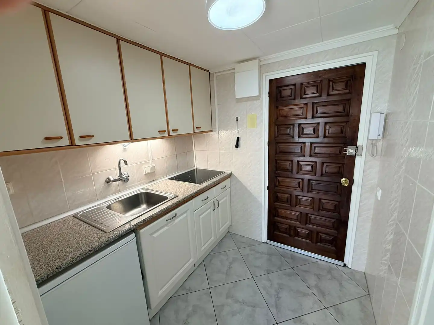 Cuina de Apartament en venda en Roses amb Aire condicionat, Calefacció i Terrassa