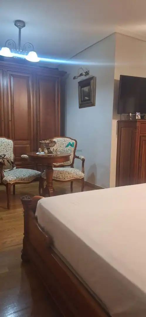 Dormitori de Casa adosada en venda en Las Rozas de Madrid amb Aire condicionat, Calefacció i Jardí privat