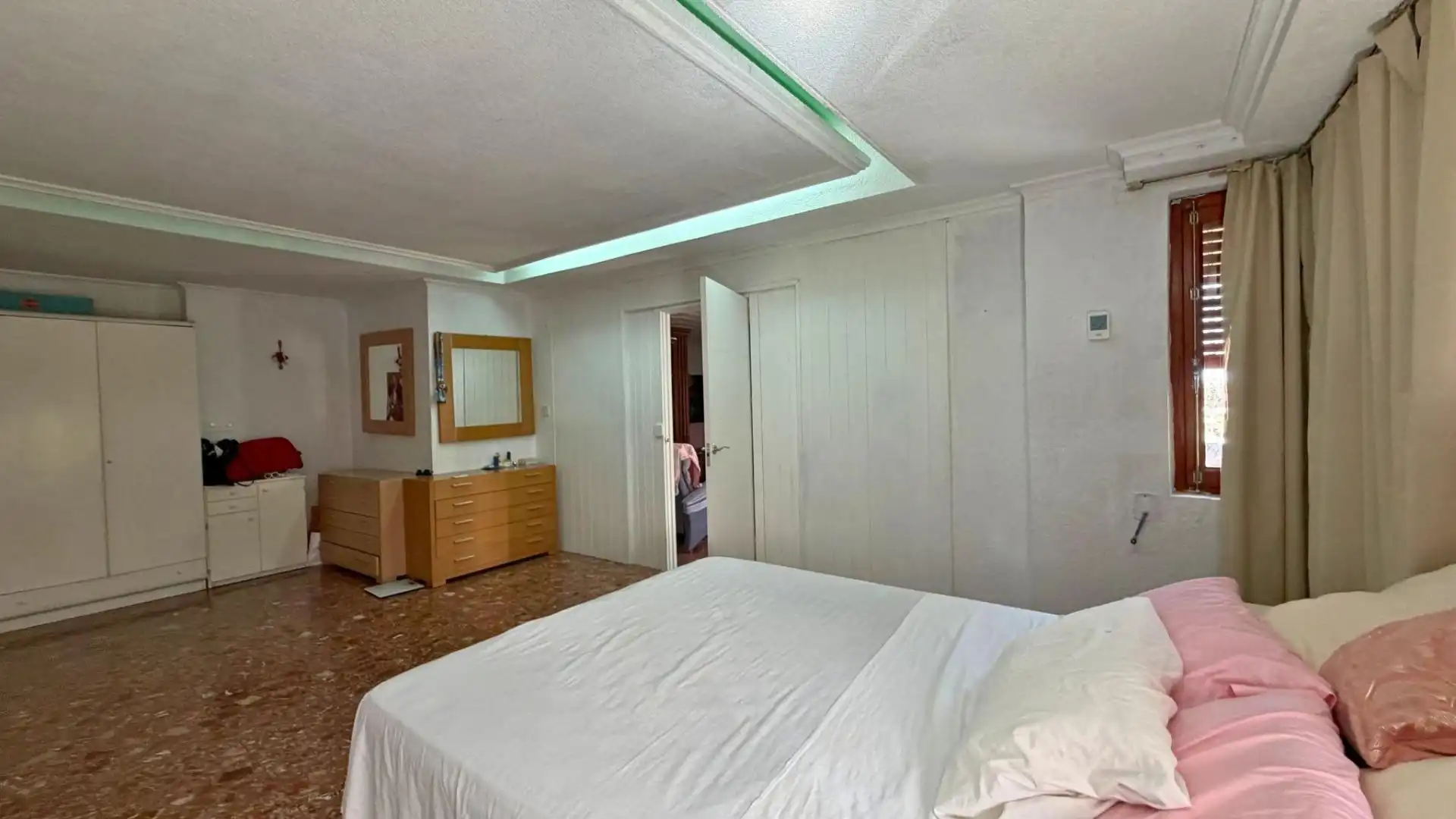 Habitación de Piso en venta en Yecla con Terraza y Balcón