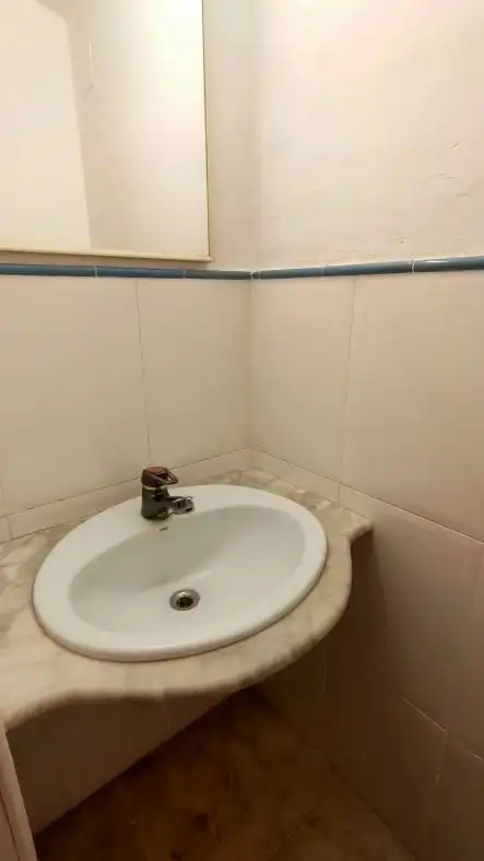 Baño de Local en venta en Sant Joan de Vilatorrada con Aire acondicionado