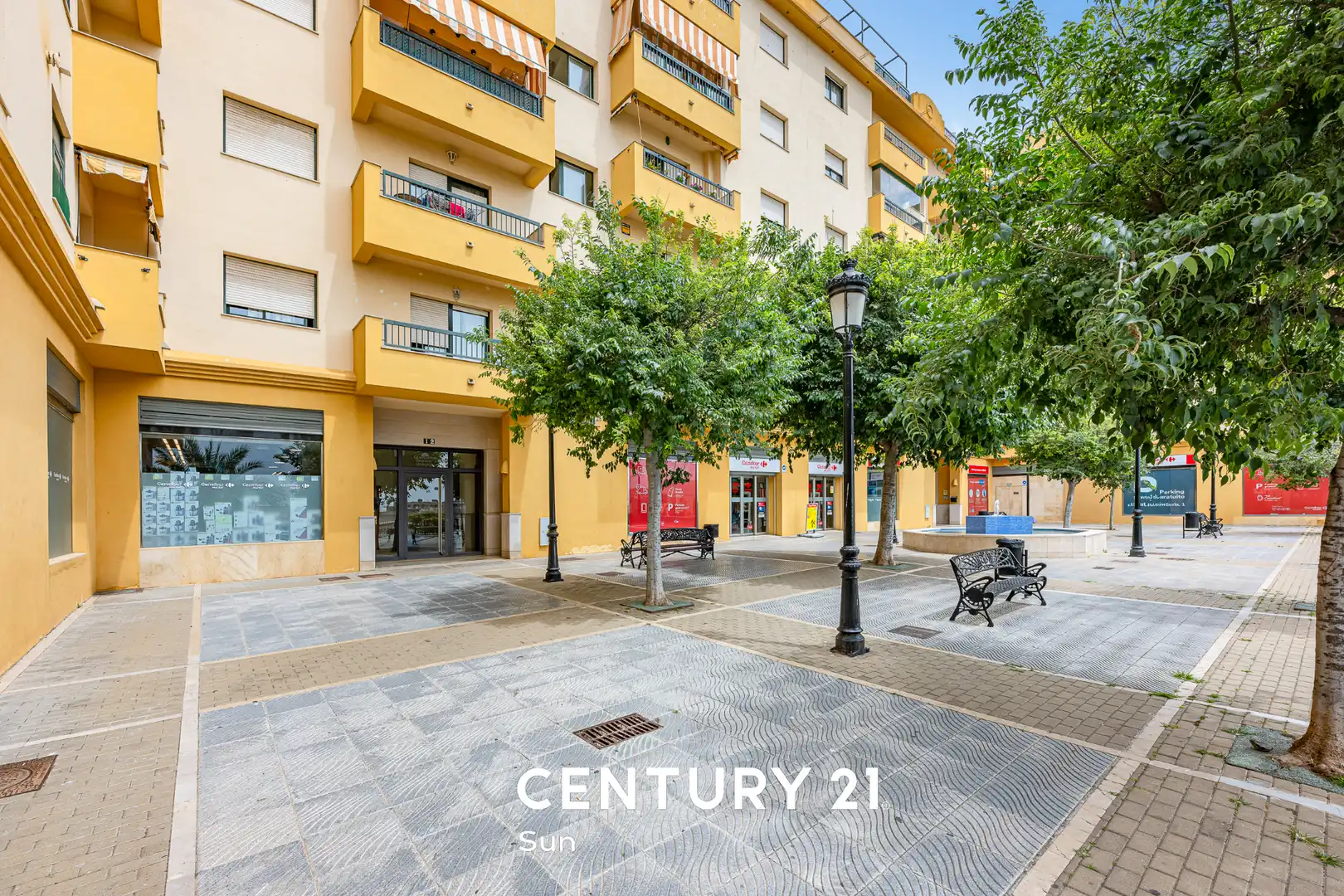 Vista exterior de Pis en venda en Marbella amb Aire condicionat, Calefacció i Terrassa