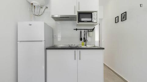 Foto 3 de Apartamento de alquiler en Zofio,  Madrid Capital