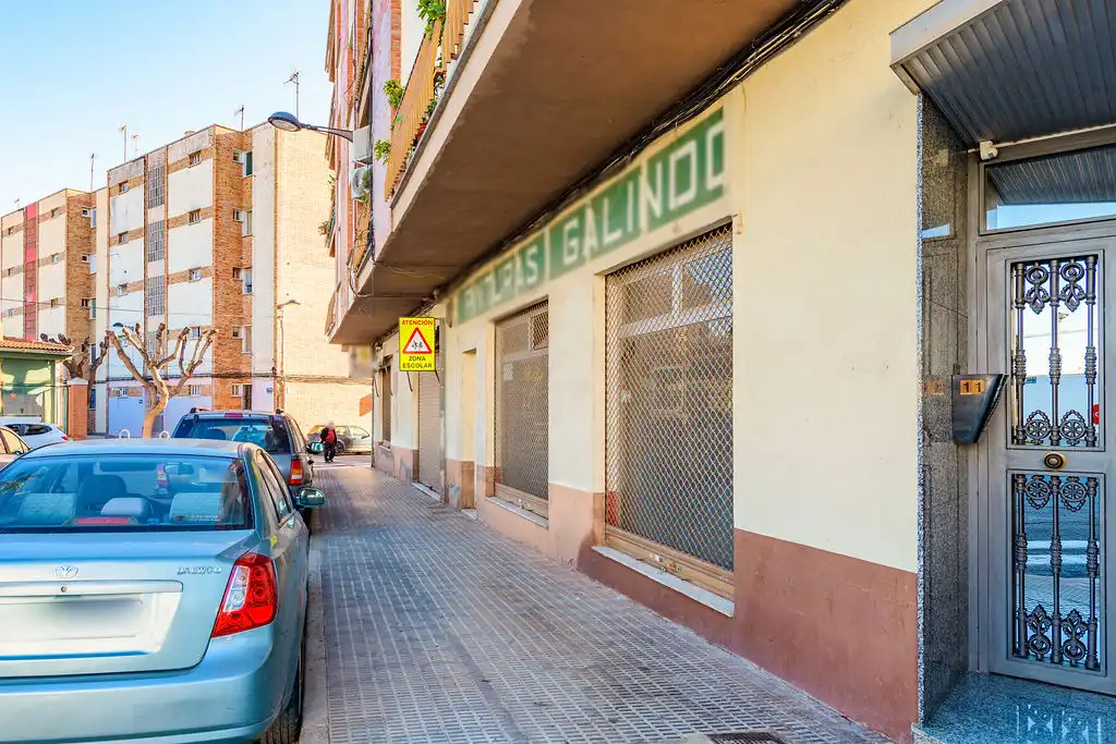 Vista exterior de Local en venda en Vila-real