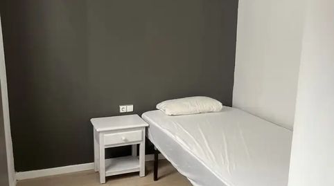 Photo 5 of Room in Carrer Sant Jordi, 6, Plaza Elíptica - República Argentina, Gandia