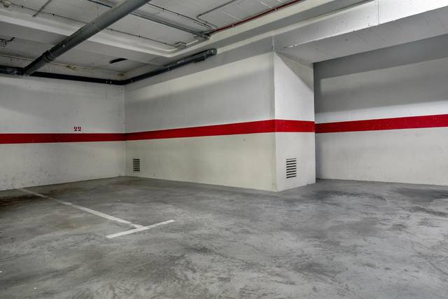 Garaje en Venta en Calle de Castillejos en El Coll d'en Rabassa