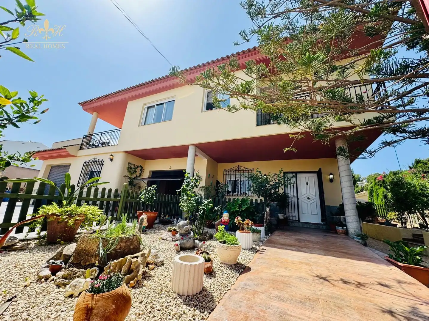 Exterior view of Houses for sale in L'Alfàs del Pi  with Air Conditioner, Heating and Terrace