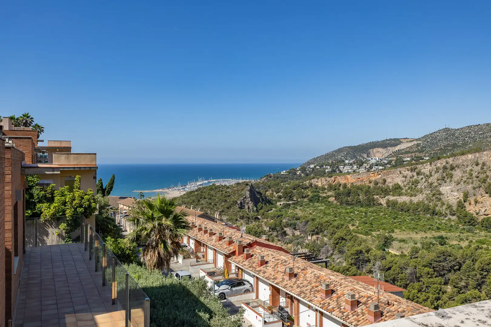 Vista exterior de Casa o xalet en venda en Sitges amb Aire condicionat, Calefacció i Terrassa