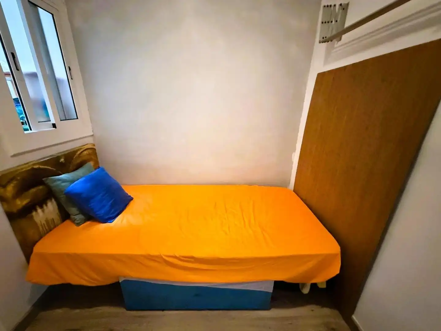 Schlafzimmer von Wohnung zum Verkauf in Pineda de Mar mit Klimaanlage, Heizung und Möbliert
