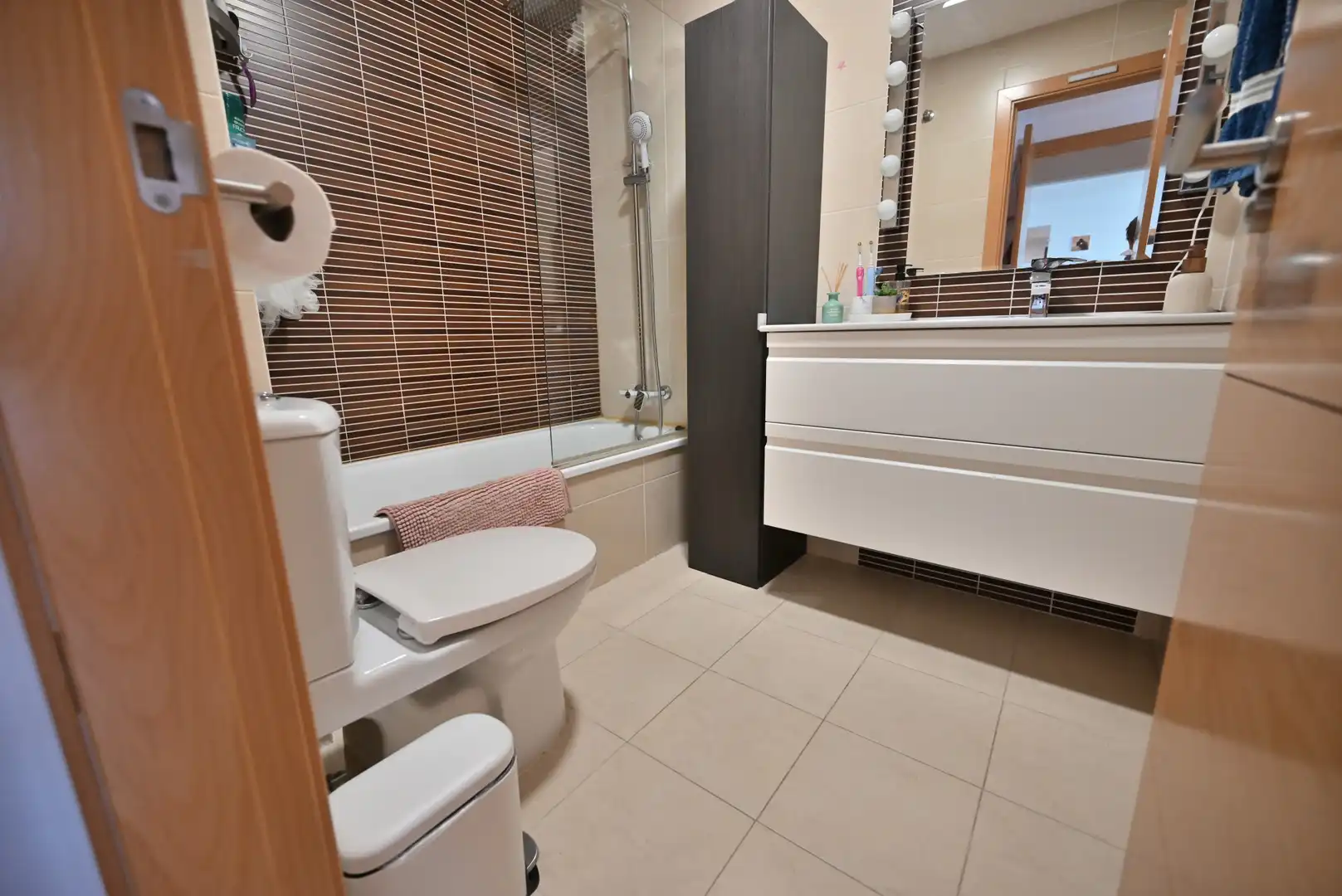 Baño de Apartamento en venta en Benalmádena con Aire acondicionado, Terraza y Piscina