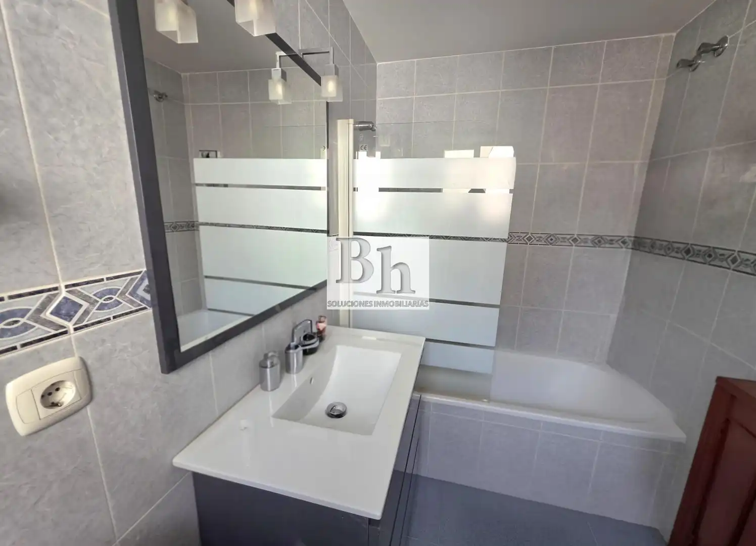 Baño de Ático en venta en Málaga con Aire acondicionado, Calefacción y Terraza