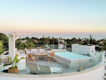 Casa con balcone in vendita a Elviria - Cabopino