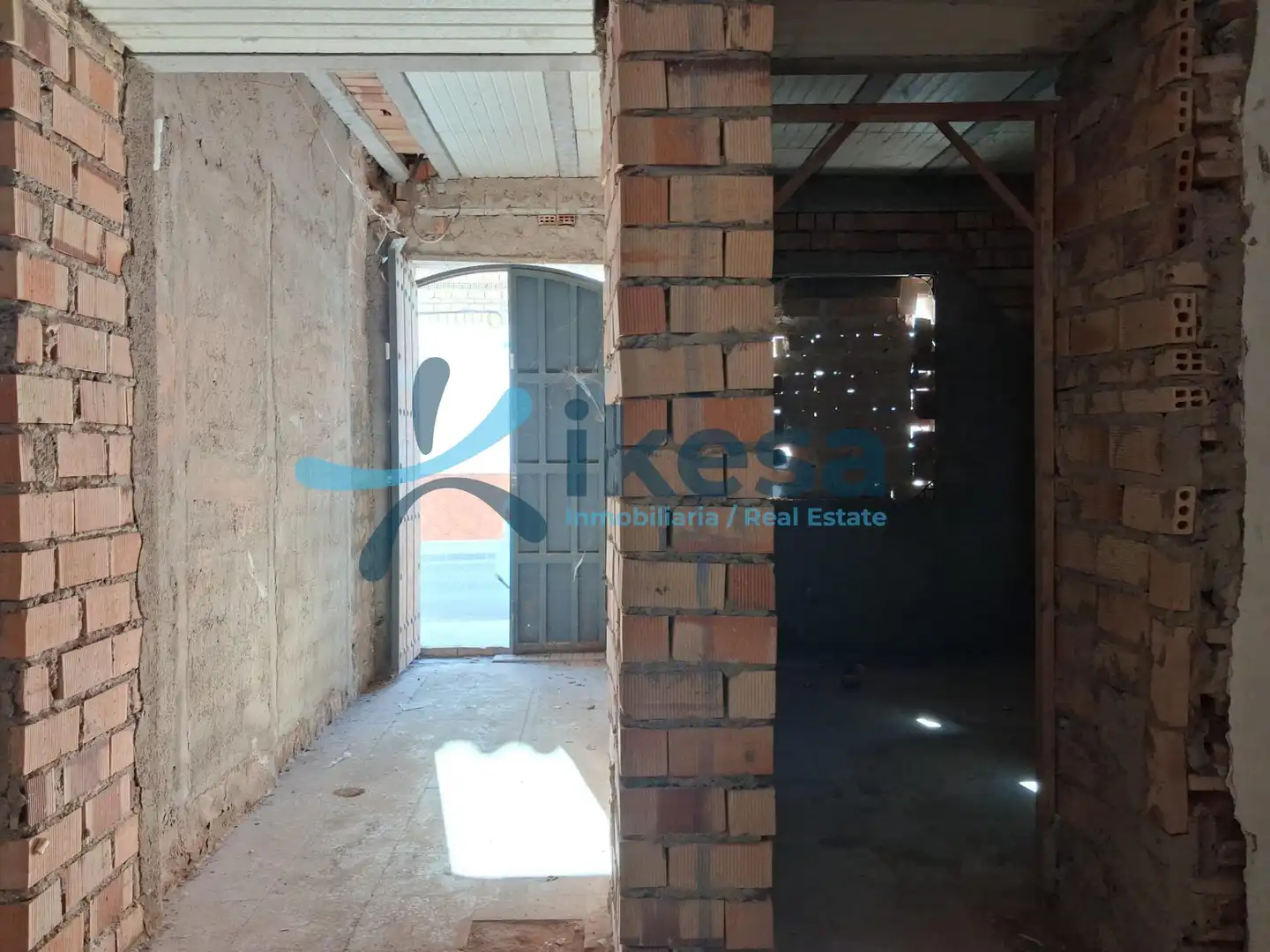 Casa adosada en venda en La Puebla de Cazalla