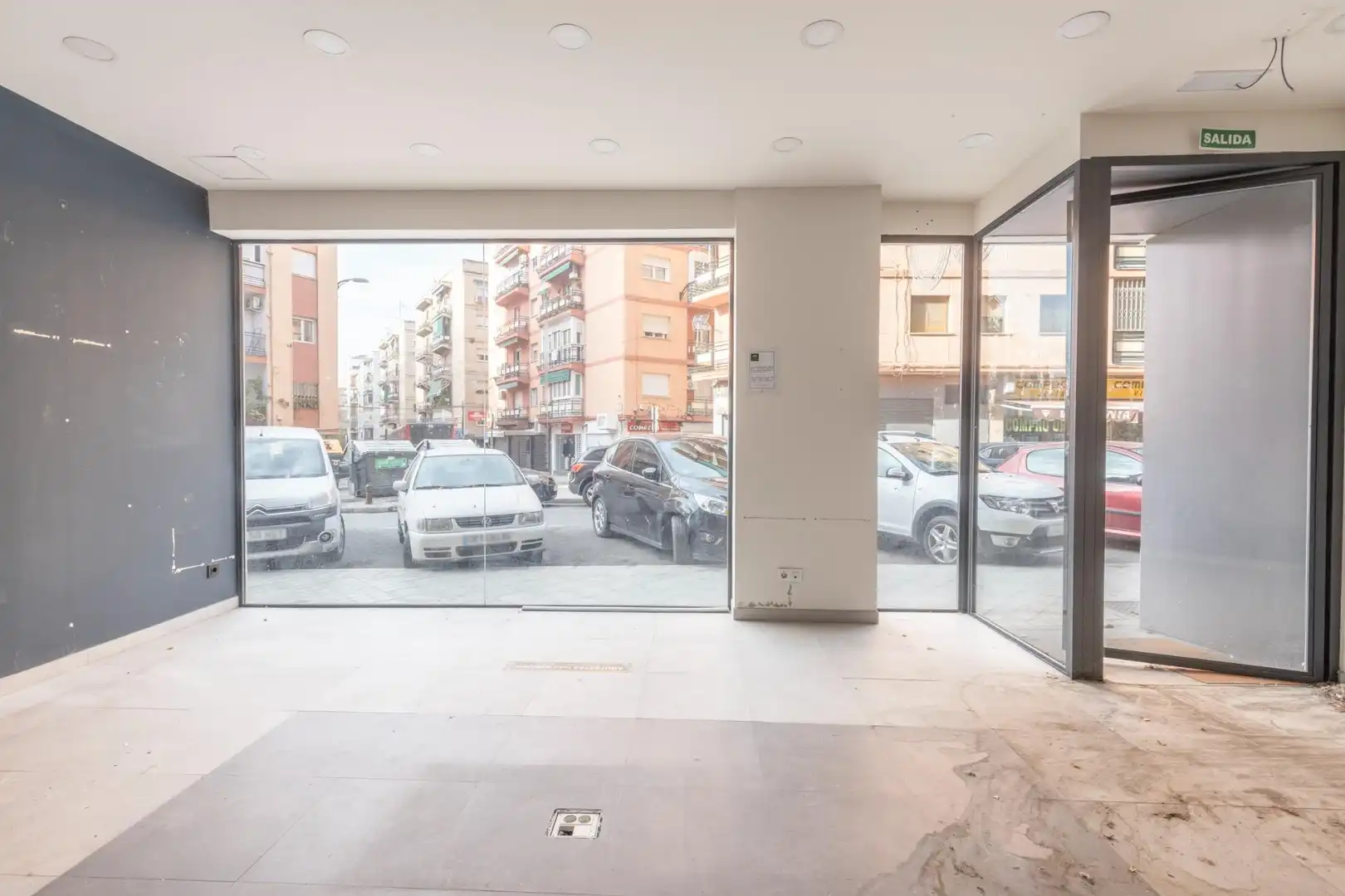 Business premises for sale in Calle Doctor Fermín Garrido 8, imagen 2