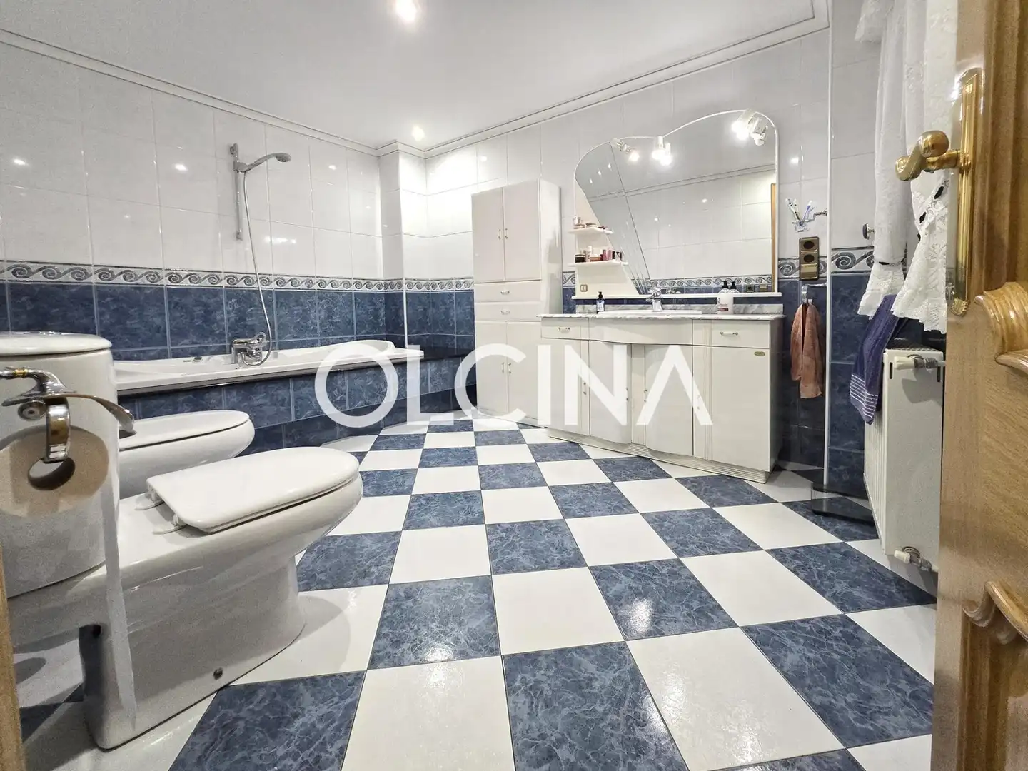 Bathroom of Houses for sale in Beniarrés  with Terrace, Storage room and Furnished