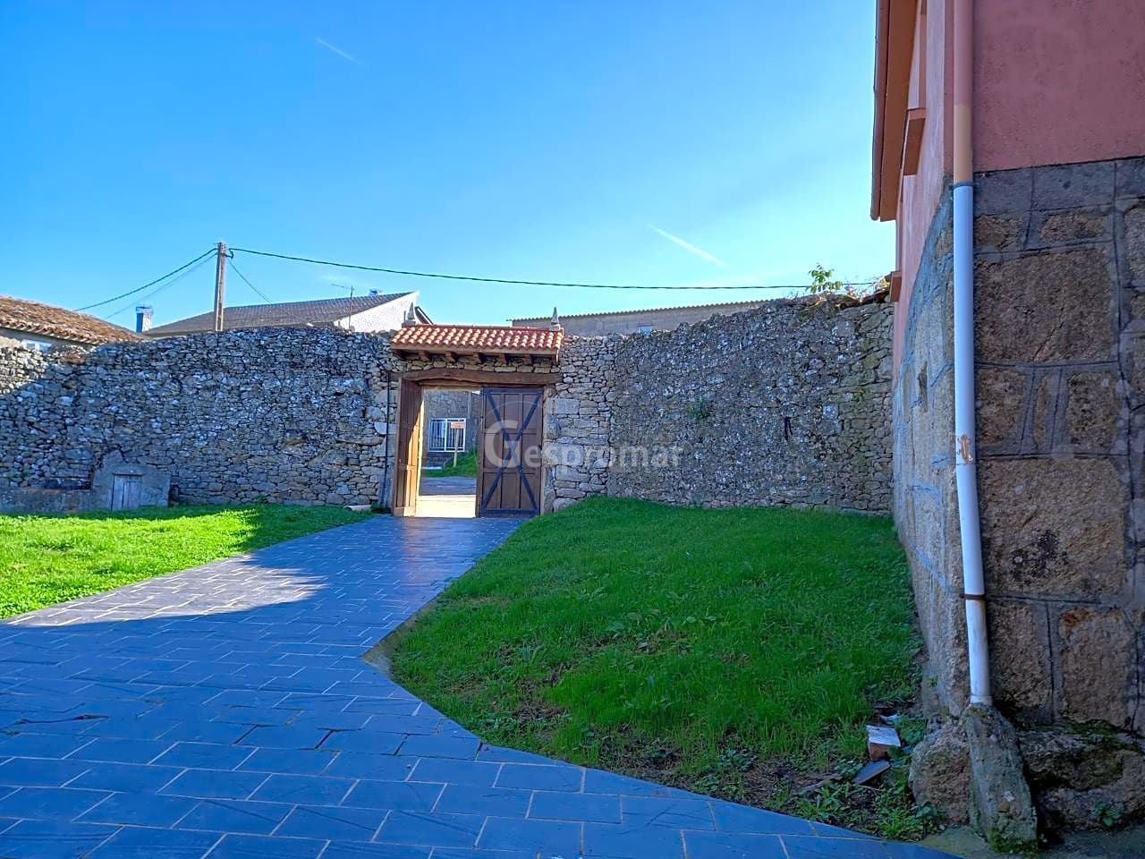 Exterior view of House or chalet for sale in A Teixeira   with Heating, Private garden and Terrace