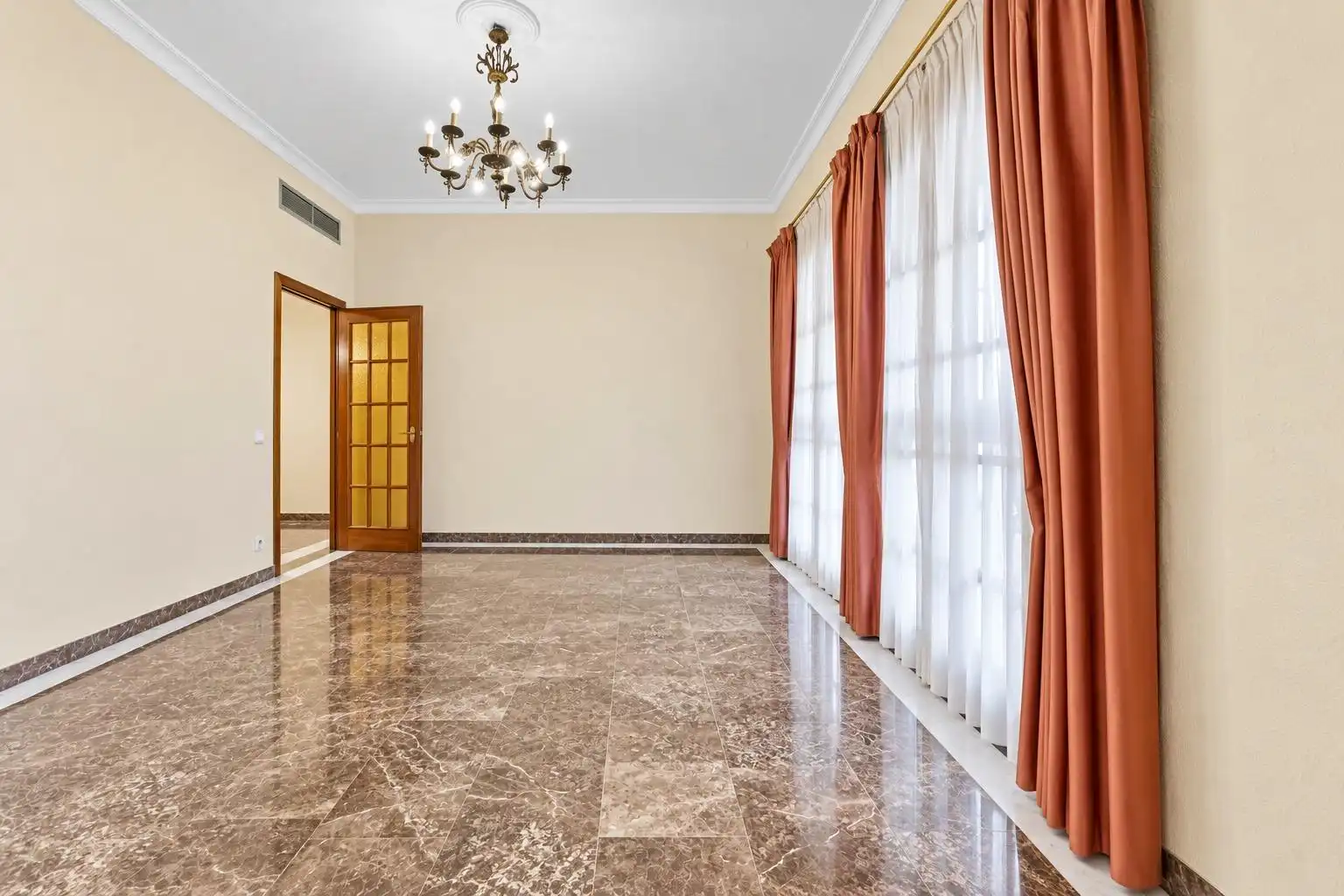 Detached house with terrace for sale in San Pablo - Santa Justa, imagen 19