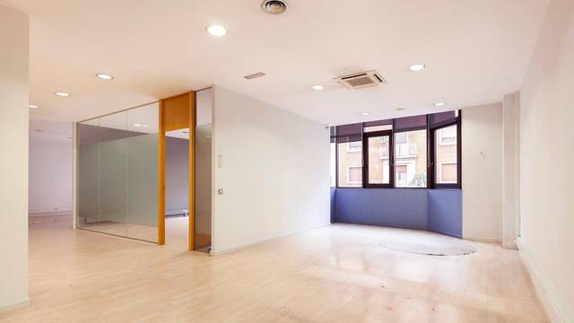 Oficina en Alquiler en  AVENIDA RIERA DE CASSOLES, 54 en Vila de Gràcia