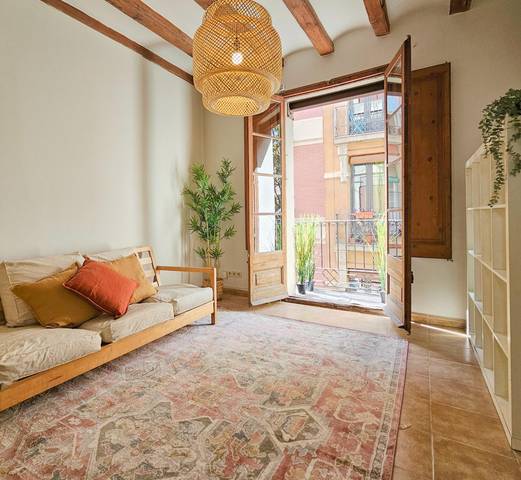 Piso en Venta en Carrer PEU DE LA CREU en El Raval