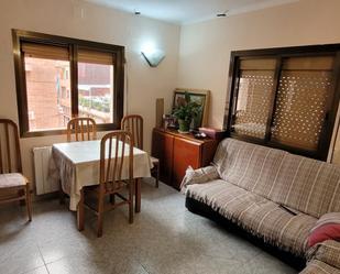 Dormitori de Pis en venda en Santa Coloma de Gramenet amb Calefacció