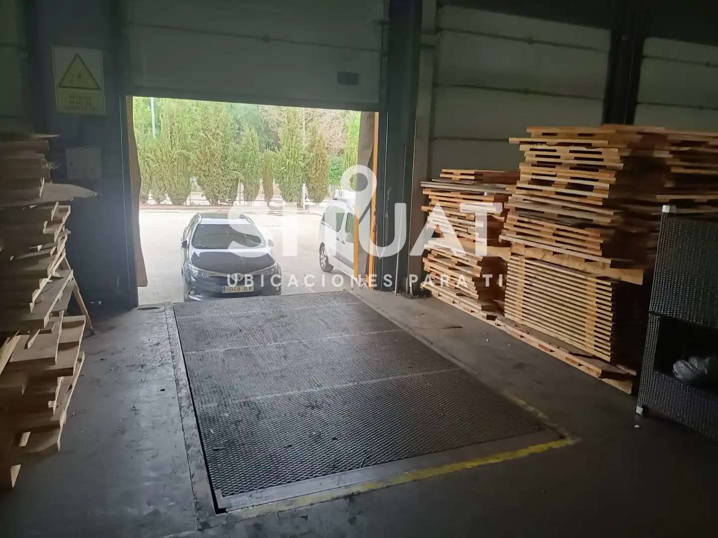 Parking de Nave industrial en venta en Castellbisbal con Calefacción y Alarma