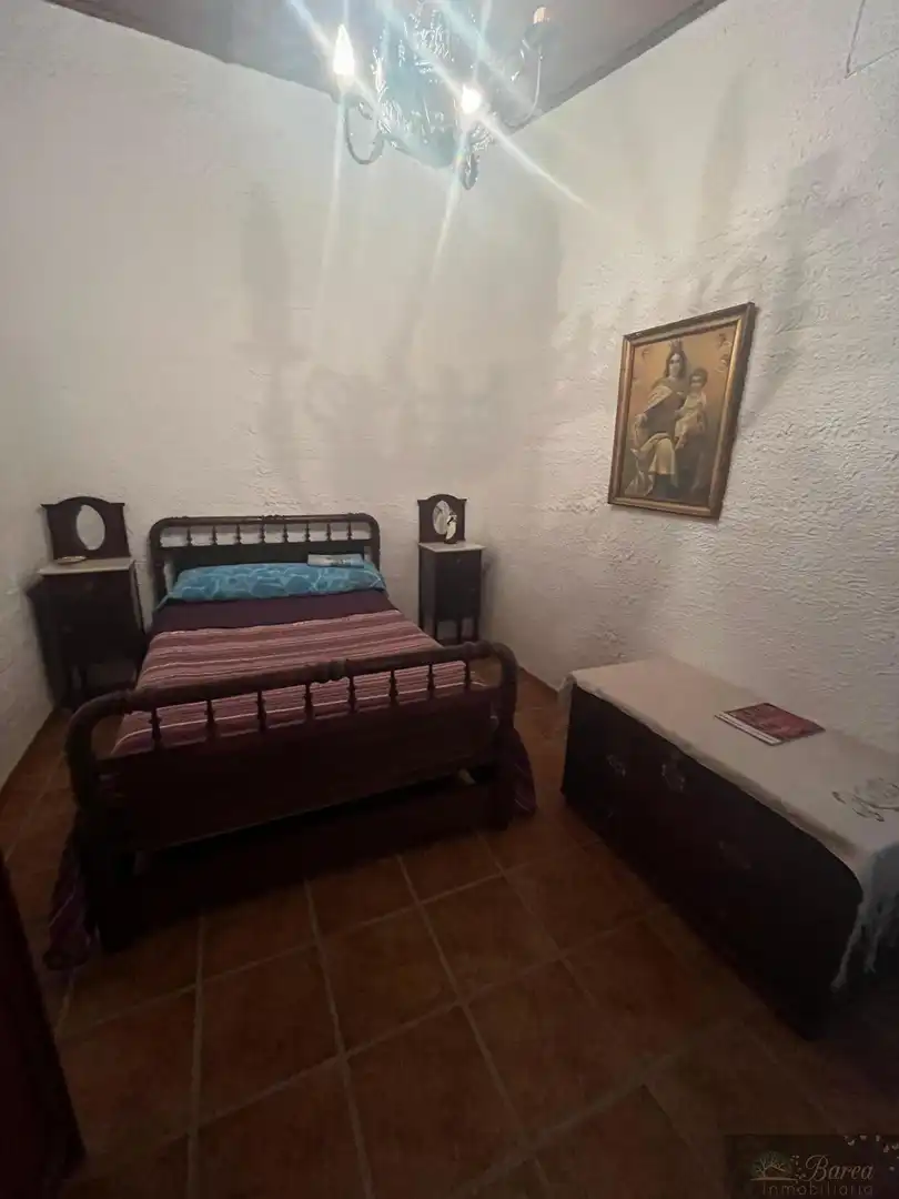 Dormitori de Casa o xalet en venda en Rute