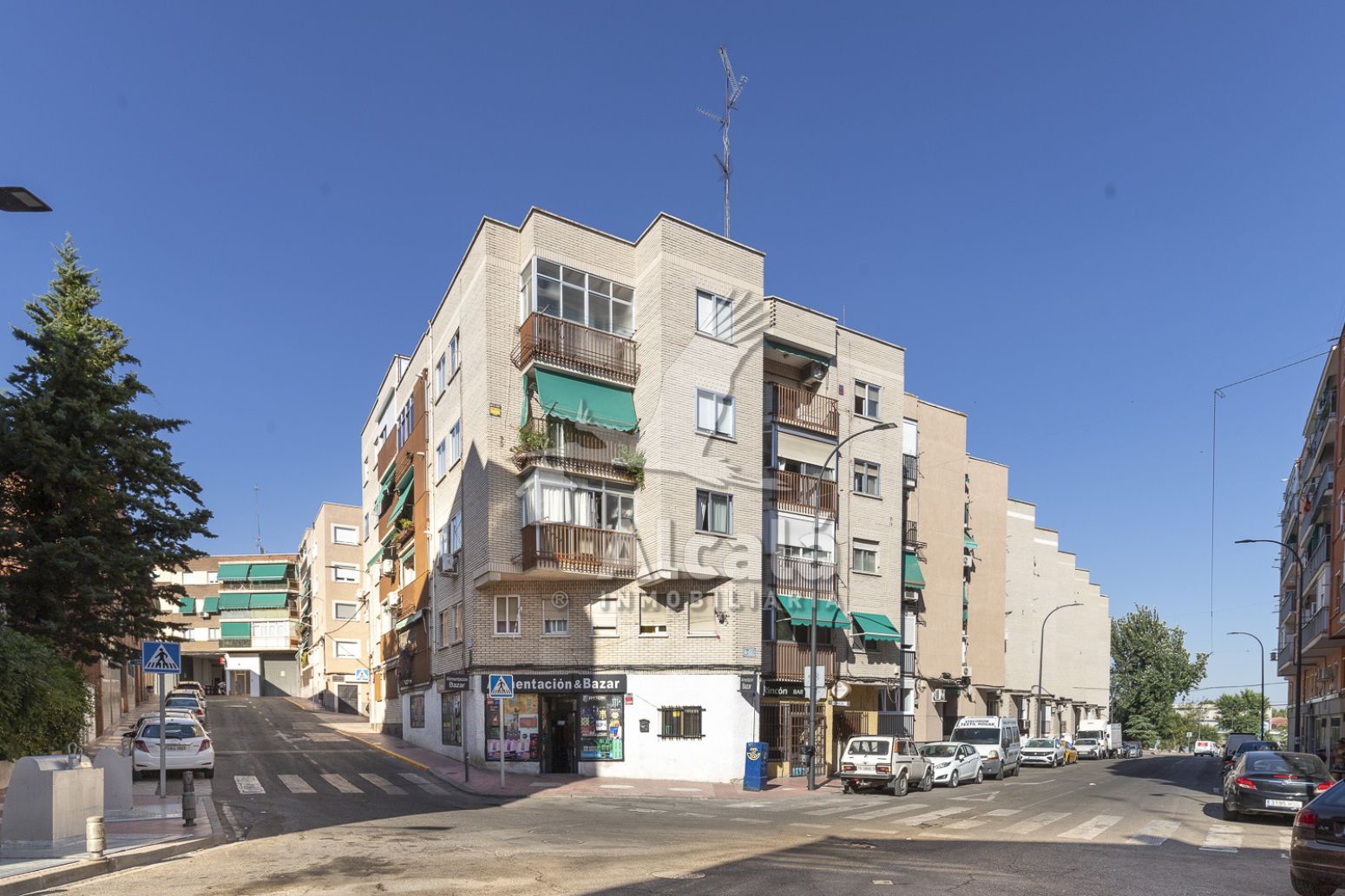 Vista exterior de Piso en venta en San Sebastián de los Reyes con Aire acondicionado, Calefacción y Terraza