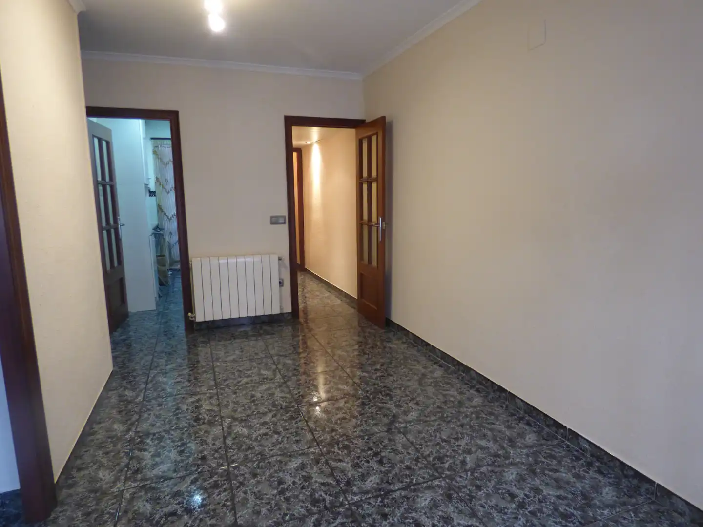 Piso en venta en Cerdanyola del Vallès con Calefacción, Horno y Balcón