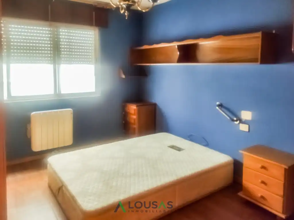 Bedroom of Flat for sale in Sarria