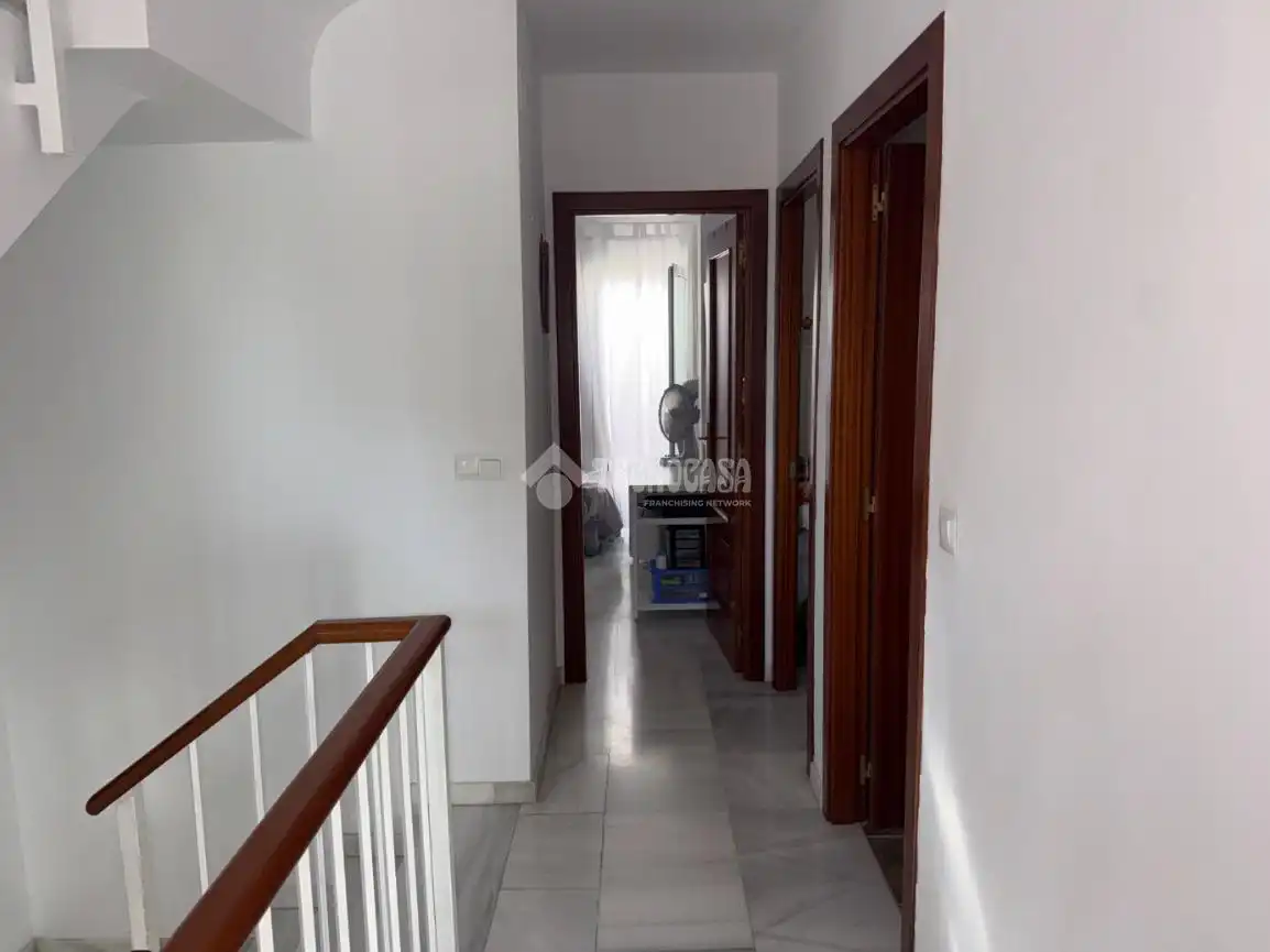 Detached homes for sale in La Algaba  with Air Conditioner, Private garden and Terrace