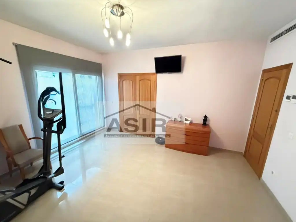 Living room of Houses for sale in Alzira  with Air Conditioner and Terrace