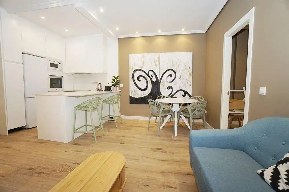Flat for rent in Calle Bola, 2, Palacio