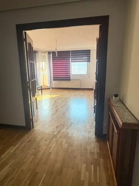 Flat with terrace for sale in Calle Parque Arturo León, imagen 4