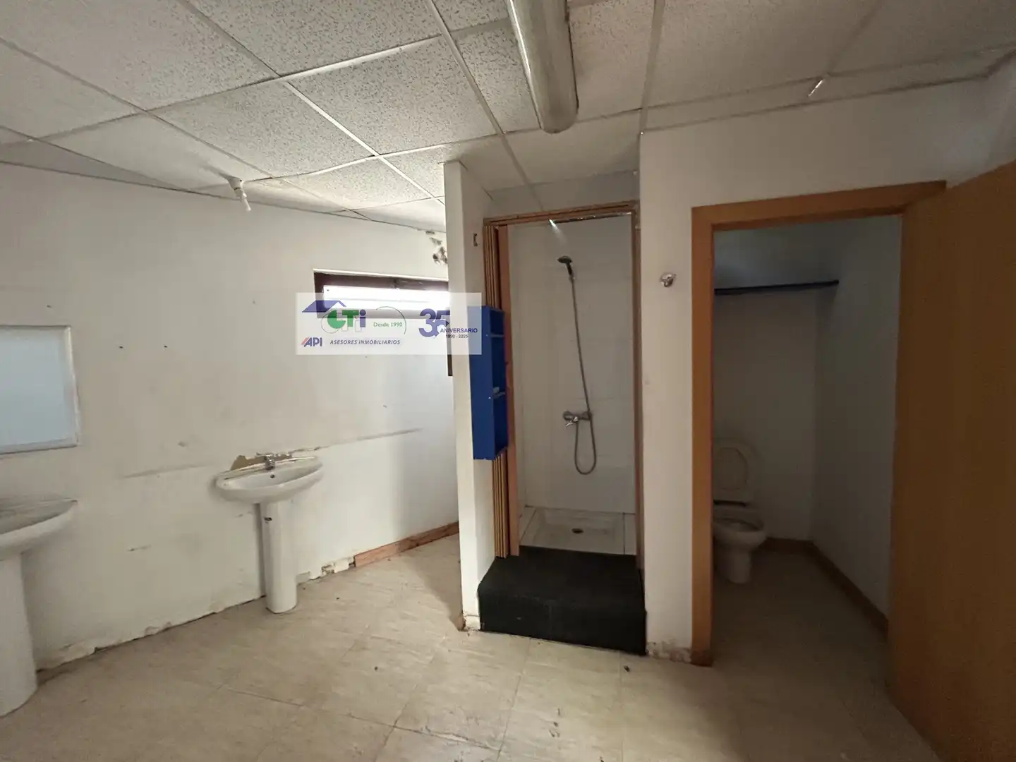 Nave industrial en venta en Alfajarín
