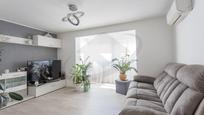 Living room of Flat for sale in Sabadell  with Air Conditioner and Heating